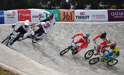 雅加达亚运会BMX小轮车男子决赛  中国选手孙越名列第四