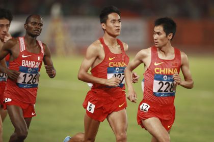 赵长虹意外获得雅加达亚运会田径男子万米决赛铜牌