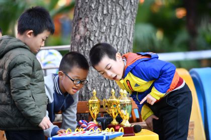 中国体育图片专题——引入健身打卡制 幼儿运动会上检验成果