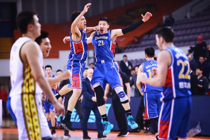 18-19赛季CBA联赛第四十一轮  北控125比126惜败天津