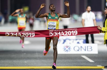 肯尼亚选手夺得多哈田径世锦赛男子马拉松赛冠军
