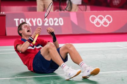 安塞龙夺东京奥运会羽毛球男单金牌