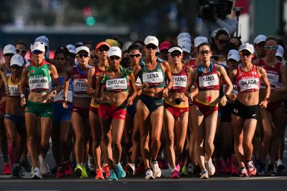 东京奥运会女子20公里竞走决赛  刘虹摘铜