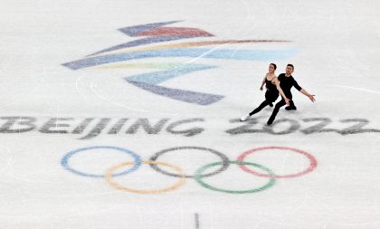 意大利冰上舞蹈选手在首都体育馆进行训练