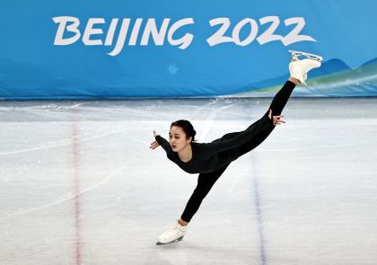 中国花样滑冰选手朱易训练备战冬奥会