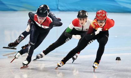 曲春雨晋级北京冬奥会短道速滑女子1000米次轮