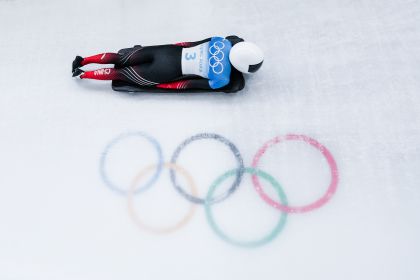 北京冬奥会女子钢架雪车决赛首日 中国两名选手出战