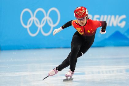 韩雨桐获北京冬奥会短道速滑女子1500米第七名