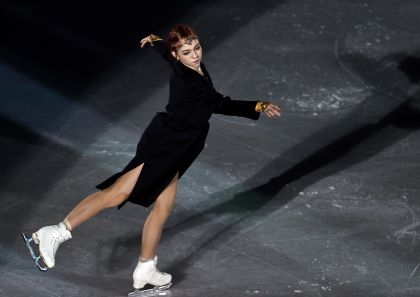 北京冬奥会花样滑冰表演赛在首都体育馆举行