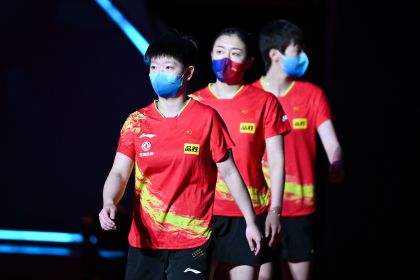 世乒赛团体赛次日女团小组赛 中国队3比0击败加拿大队