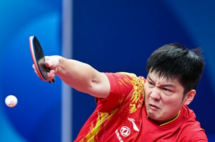 乒乓球世团赛男子小组赛 中国队3比0胜斯洛文尼亚队