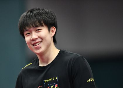 王楚钦在京备战世乒赛单项赛