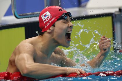 杭州亚运会游泳男子50米自由泳决赛 潘展乐夺得铜牌