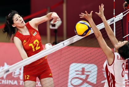 杭州亚运会女子排球预赛A组 中国3比0击败朝鲜