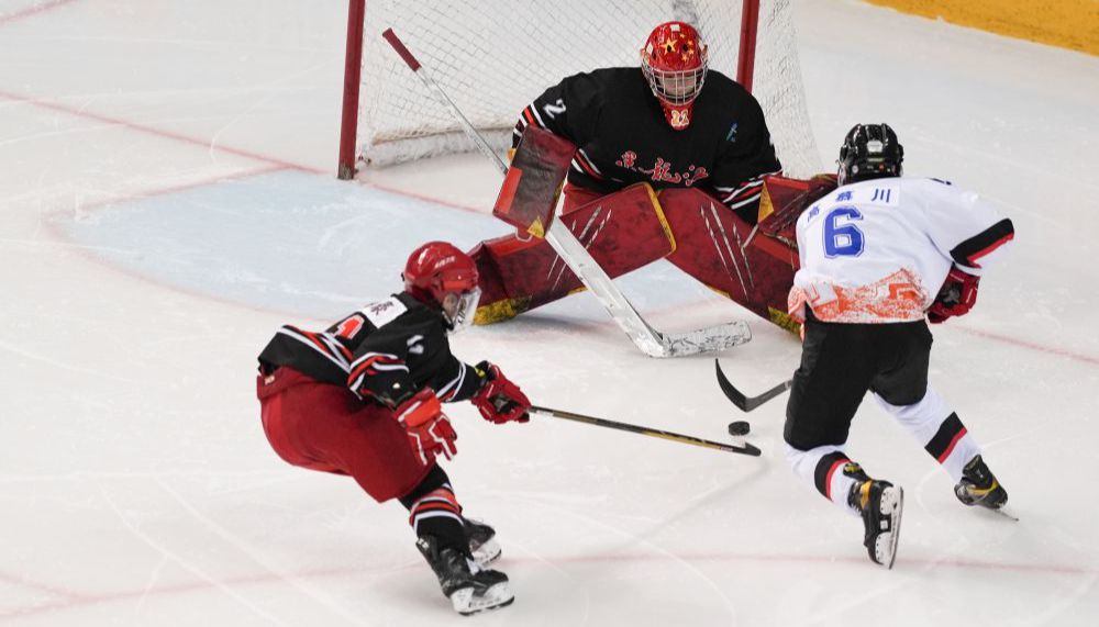 第十四届全国冬季运动会青年组男子冰球决赛 北京队夺冠