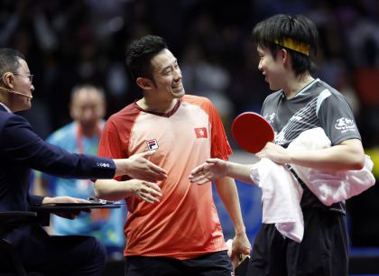 十五运会乒乓球男子单打1/8决赛 北京队王楚钦4比3胜香港队黄镇廷