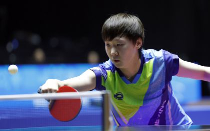 十五运会乒乓球女子单打1/4决赛 黑龙江队王曼昱4比1胜辽宁队王艺迪