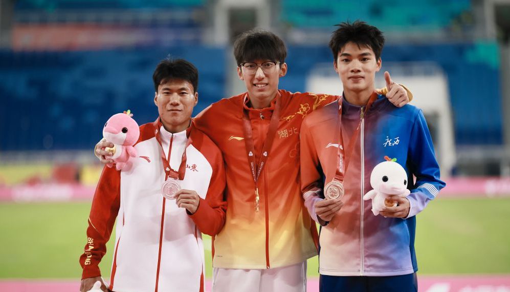 十五运会田径男子百米决赛 湖北队李泽洋夺冠