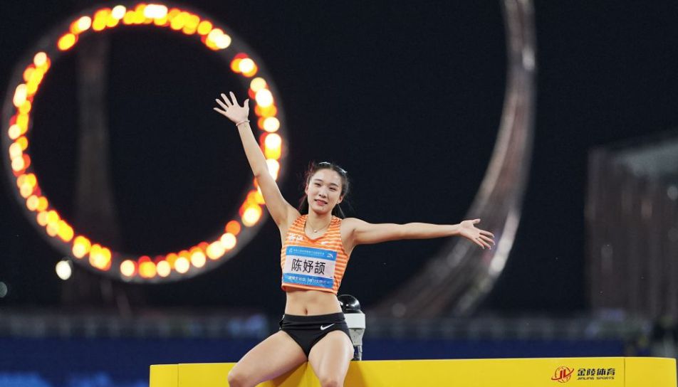 十五运会田径女子100米决赛 浙江队陈妤颉获得冠军