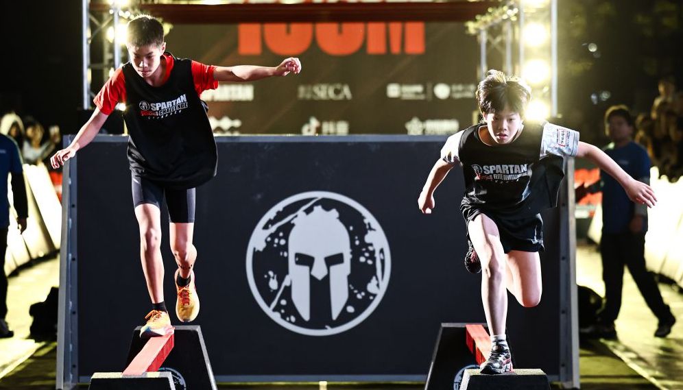 斯巴达勇士赛百米障碍精英邀请赛在深圳开幕