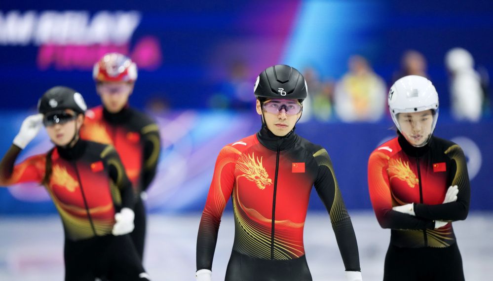 米兰冬奥会短道速滑混合团体接力决赛 中国队获得第四名