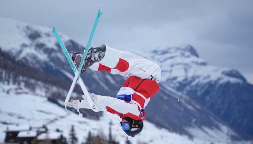 米兰冬奥会自由式滑雪女子雪上技巧预赛 中国队两位选手无缘晋级