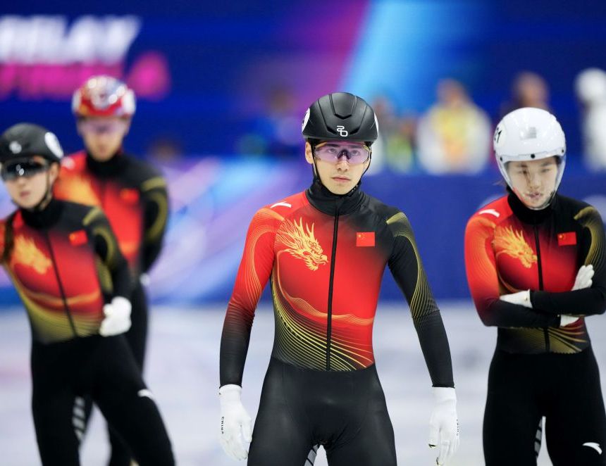 米兰冬奥会短道速滑混合团体接力决赛 中国队获得第四名