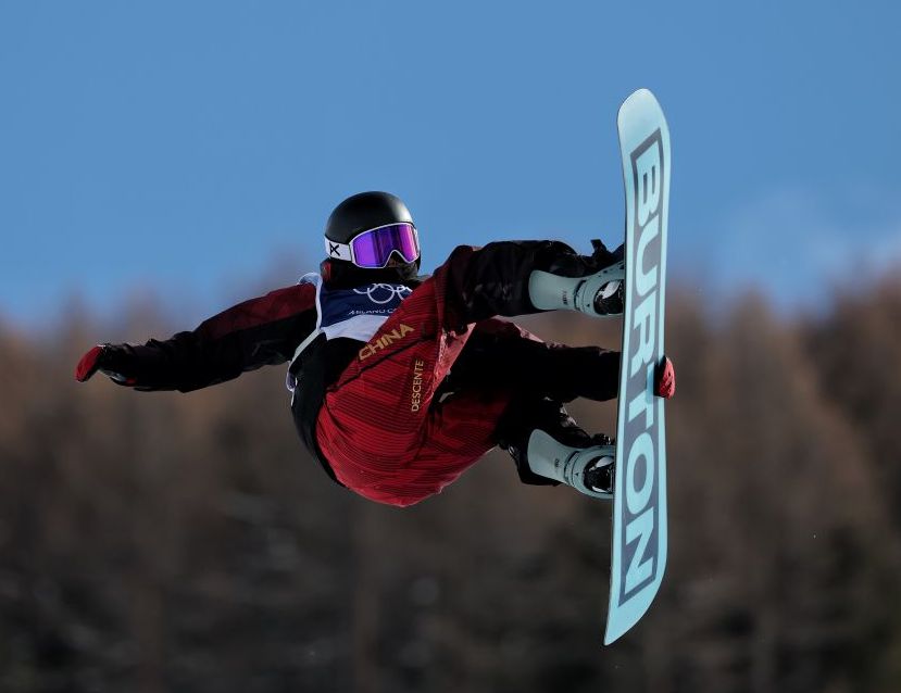 米兰冬奥会单板滑雪女子U型场地技巧预赛 蔡雪桐武绍桐晋级决赛