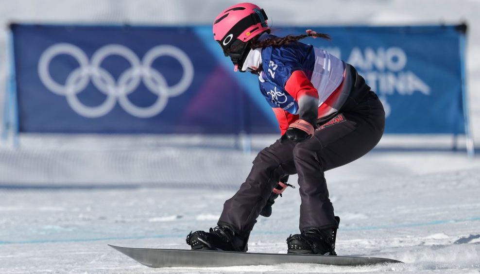 米兰冬奥会单板滑雪女子障碍追逐预赛 逄储源和拥青拉姆出战