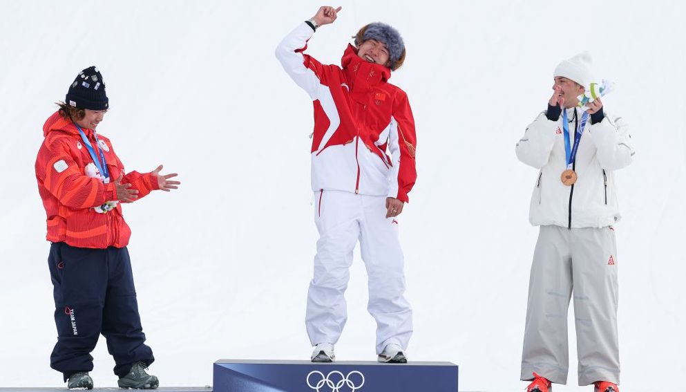 米兰冬奥会单板滑雪男子坡面障碍技巧决赛 苏翊鸣夺得金牌