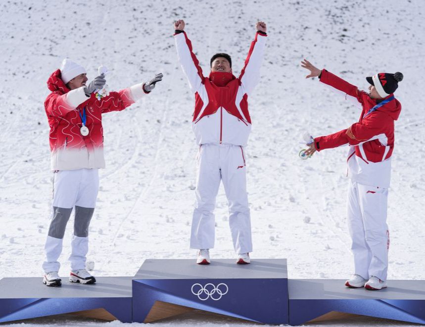 米兰冬奥会自由式滑雪男子空中技巧决赛 王心迪夺得金牌