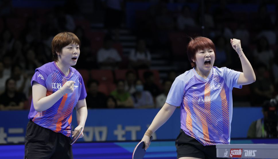 2026全国乒乓球锦标赛女子双打半决赛 覃予萱/蒯曼获得冠军