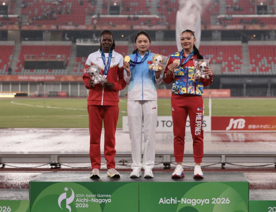 爱知-名古屋亚运会田径女子800米颁奖仪式
